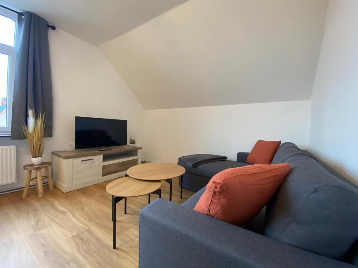 Charmante Altbauwohnung An Der Kesselschleuse 3 Emden Kültér fotó